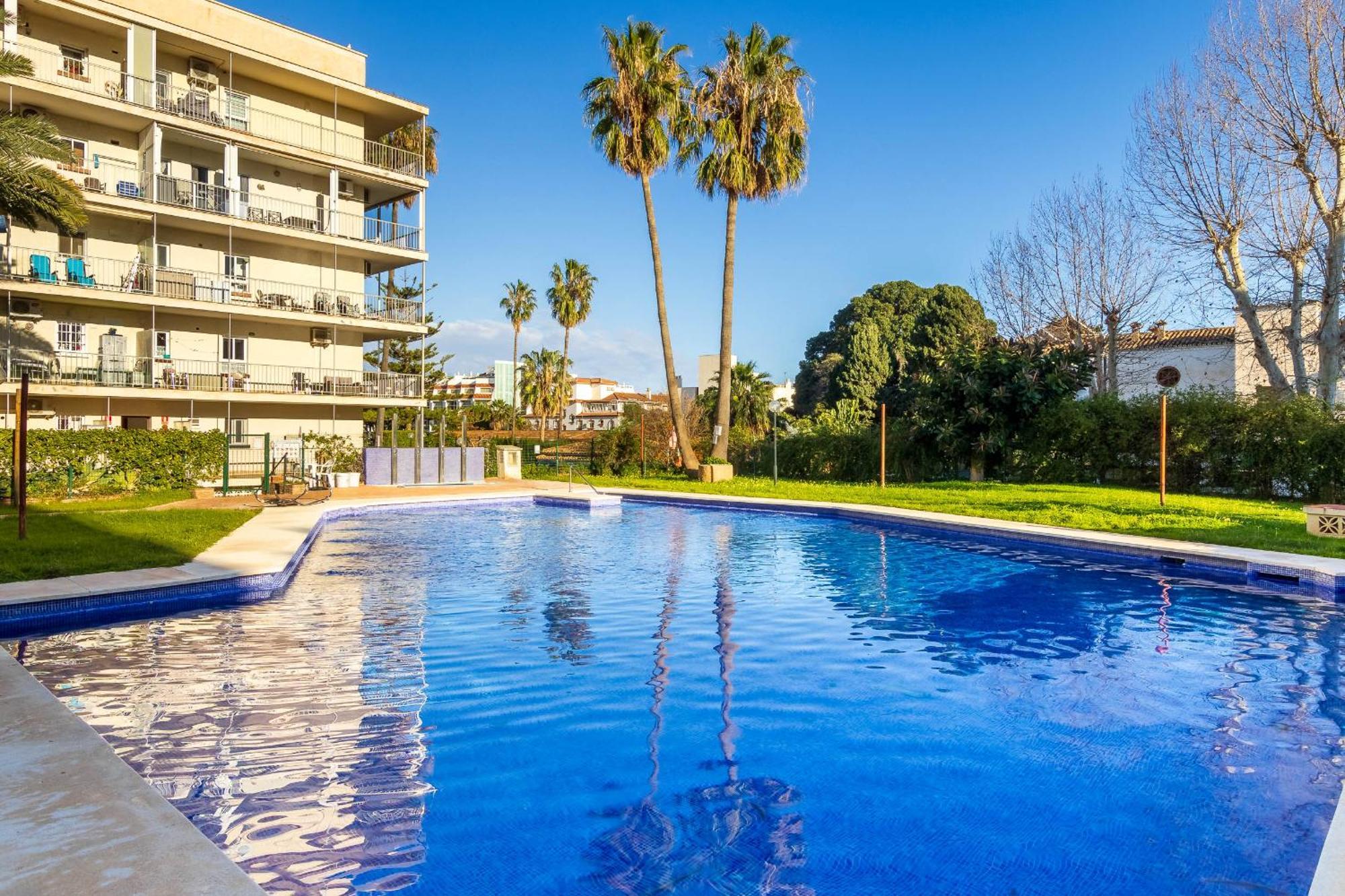 Carihuela Palace 417 By Ivi Real Estate Torremolinos Luaran gambar